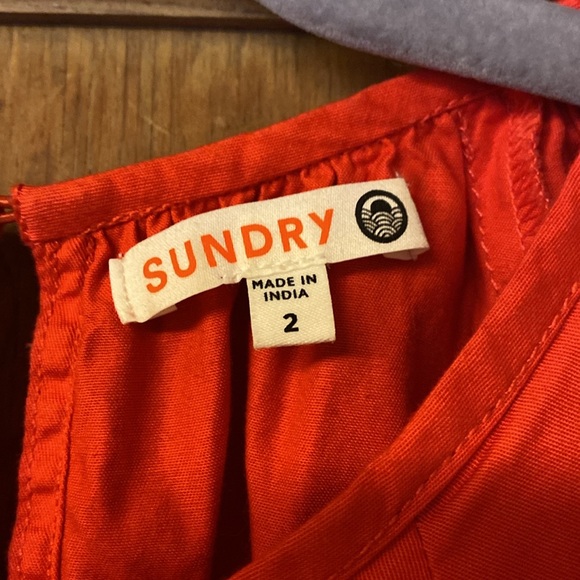 Sundry Long Sleeved Crop Blouse - Picture 2 of 4